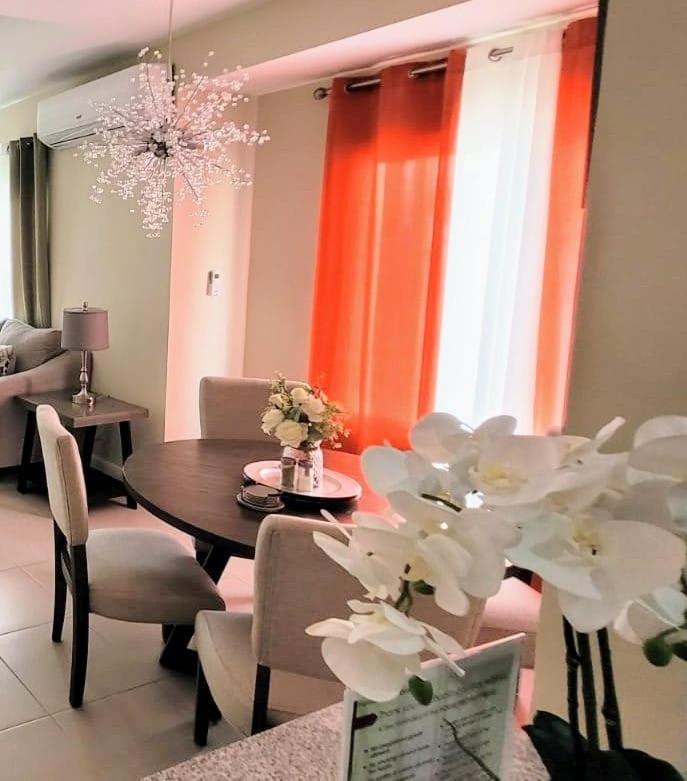 לוסאה Paradise Oasis At Oceanpointe - Pool And Free Parking מראה חיצוני תמונה